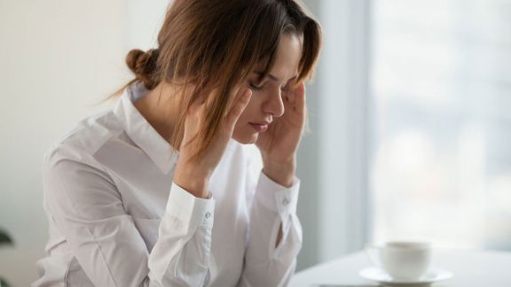 Was sind typische Warnsignale und Anzeichen für ein Burnout-Syndrom? Die Blomenburg Privatklinik klärt auf, wie Sie den Burnout erkennen.