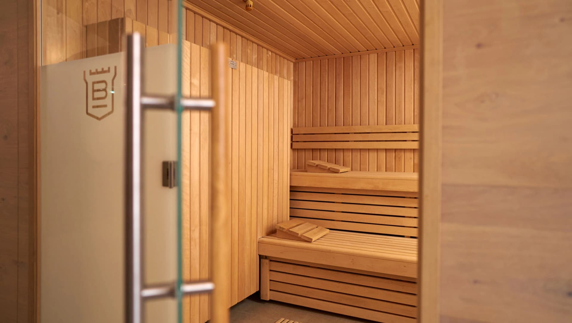 Innenansicht der Sauna in der Blomenburg Privatklinik Selent
